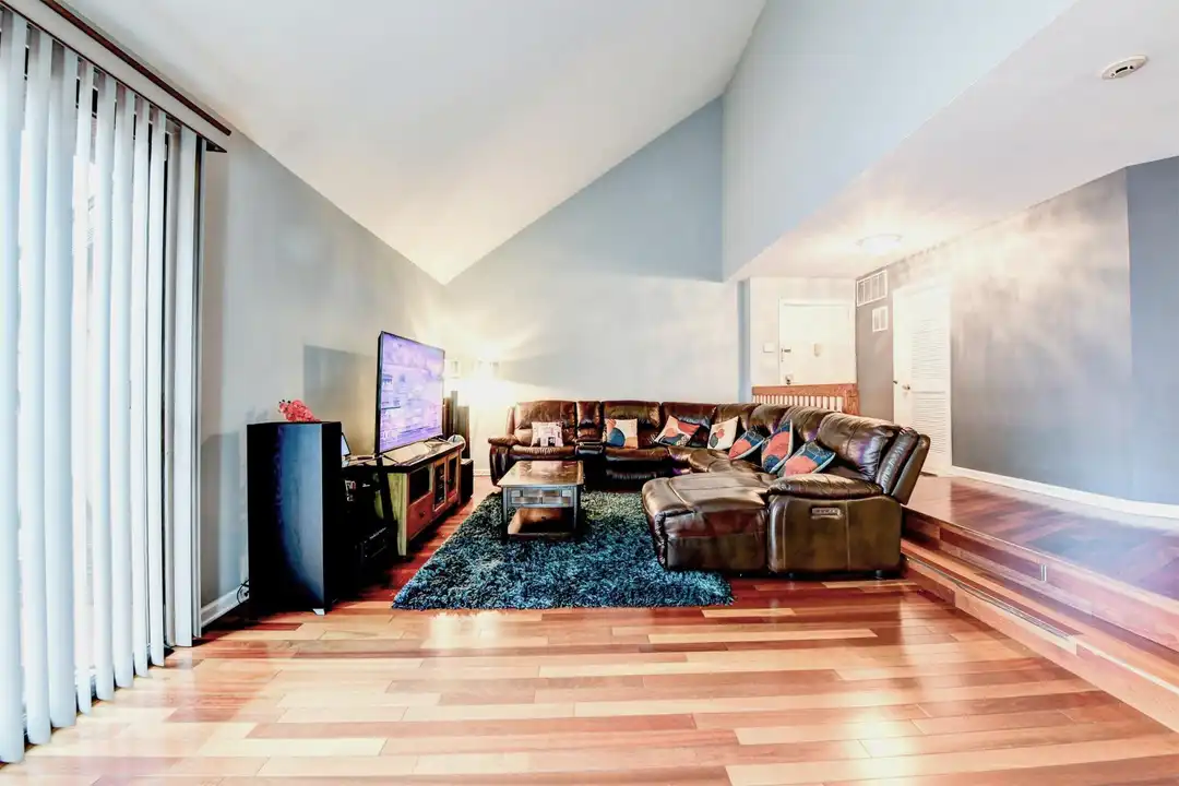 572 Sanderling Ct unit 572 – photo 1