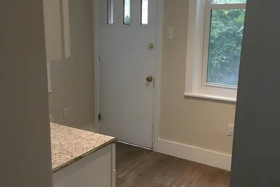 Apartment in Philadelphia - View 5
