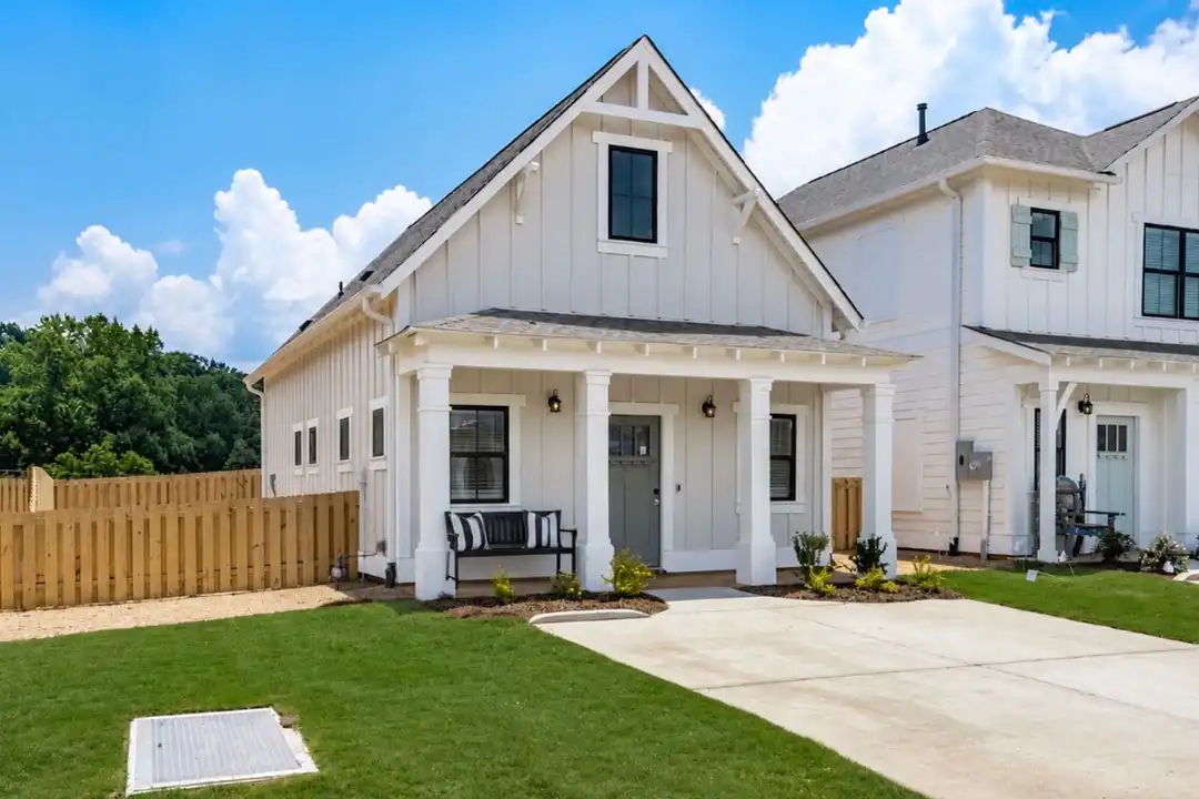 4102 Prentice St – photo 1 of 21