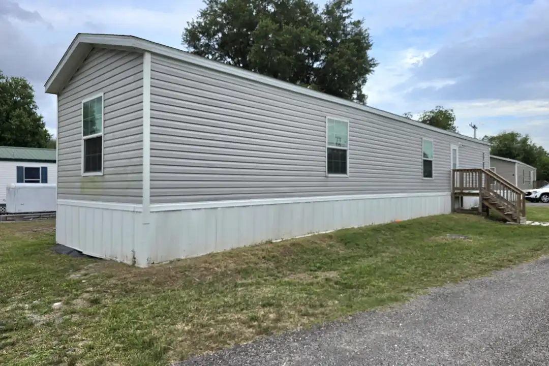 4649 NW 30th St - View 4