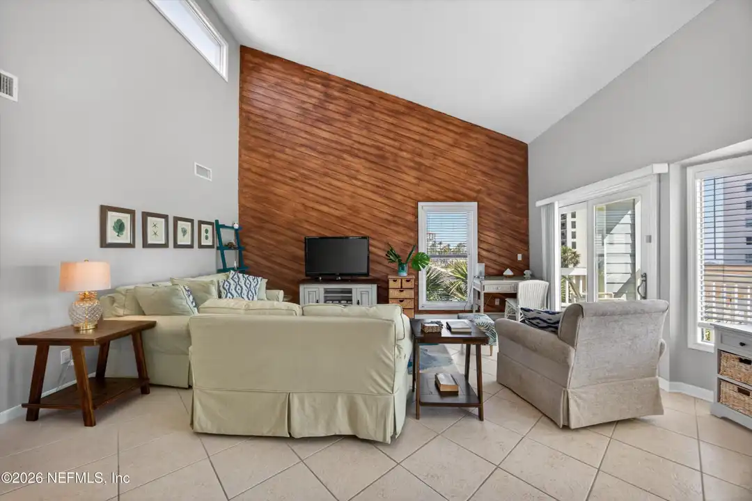 724 1st St S #1-2 - View 5