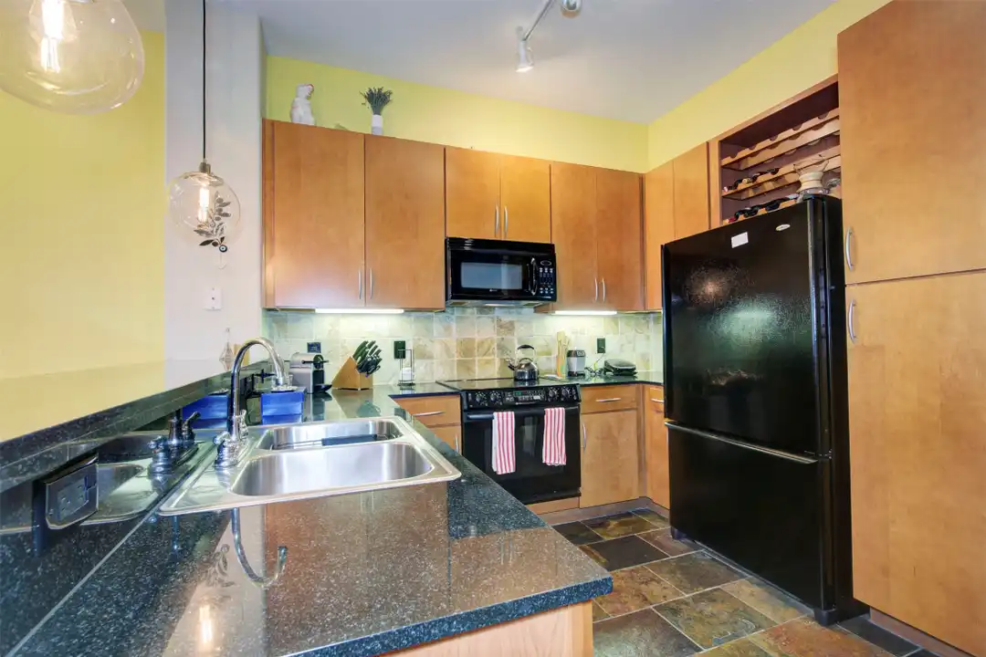 1901 Post Oak Blvd unit 3304 - View 6