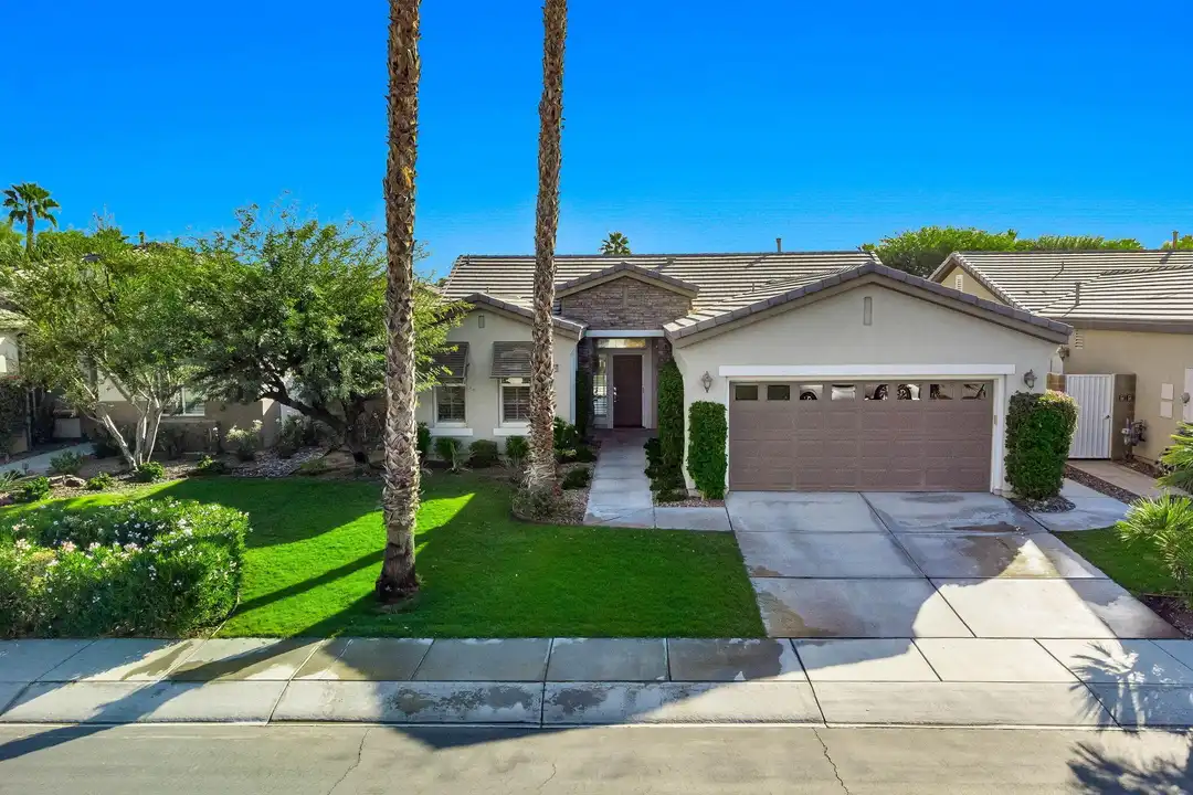 61726 Toro Canyon Way - View 3