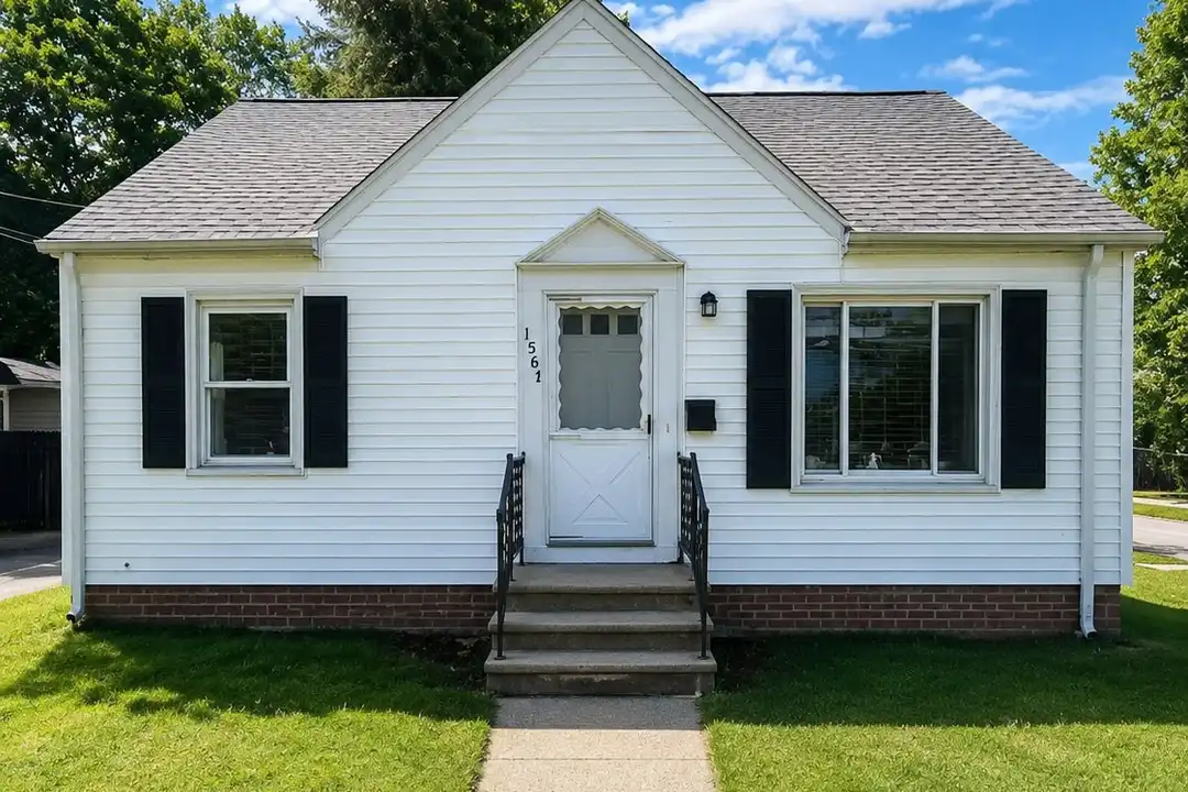 1568 Parker Dr – photo 1