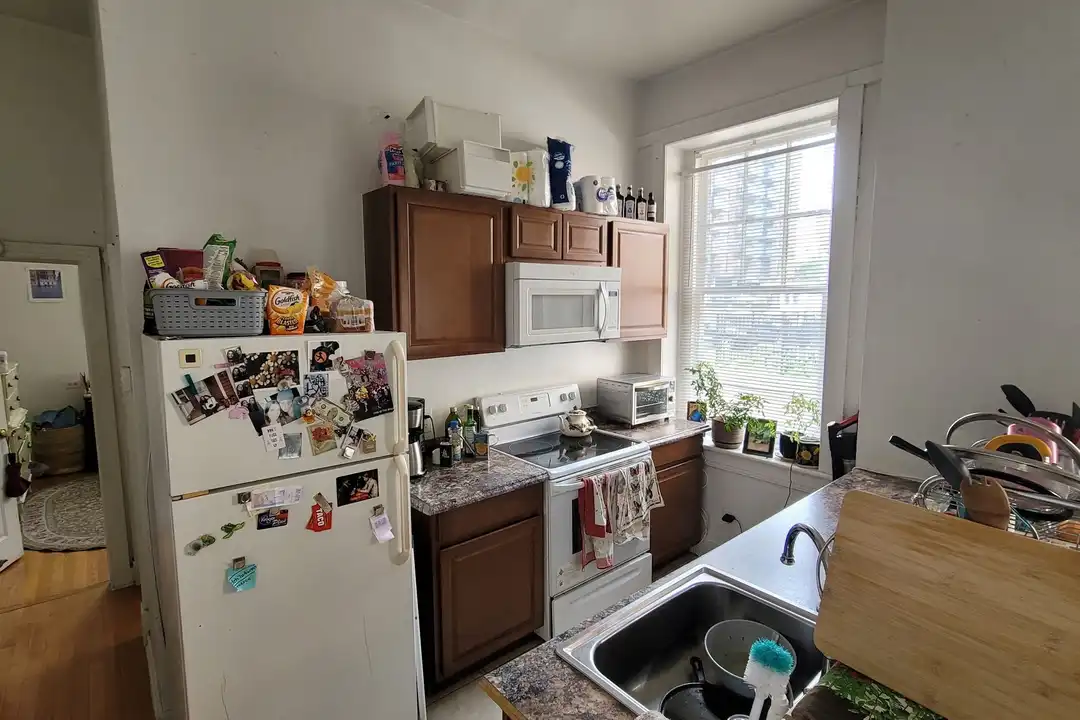 421 W Grace St unit 102 - View 2