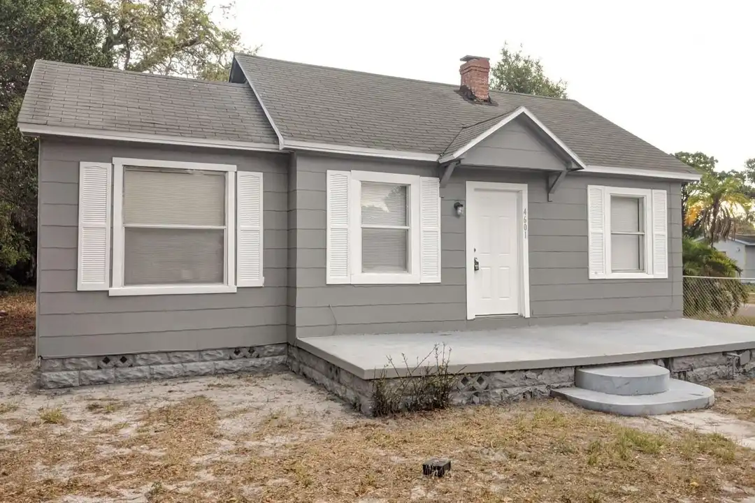 4601 12th Ave S – photo 1 of 14