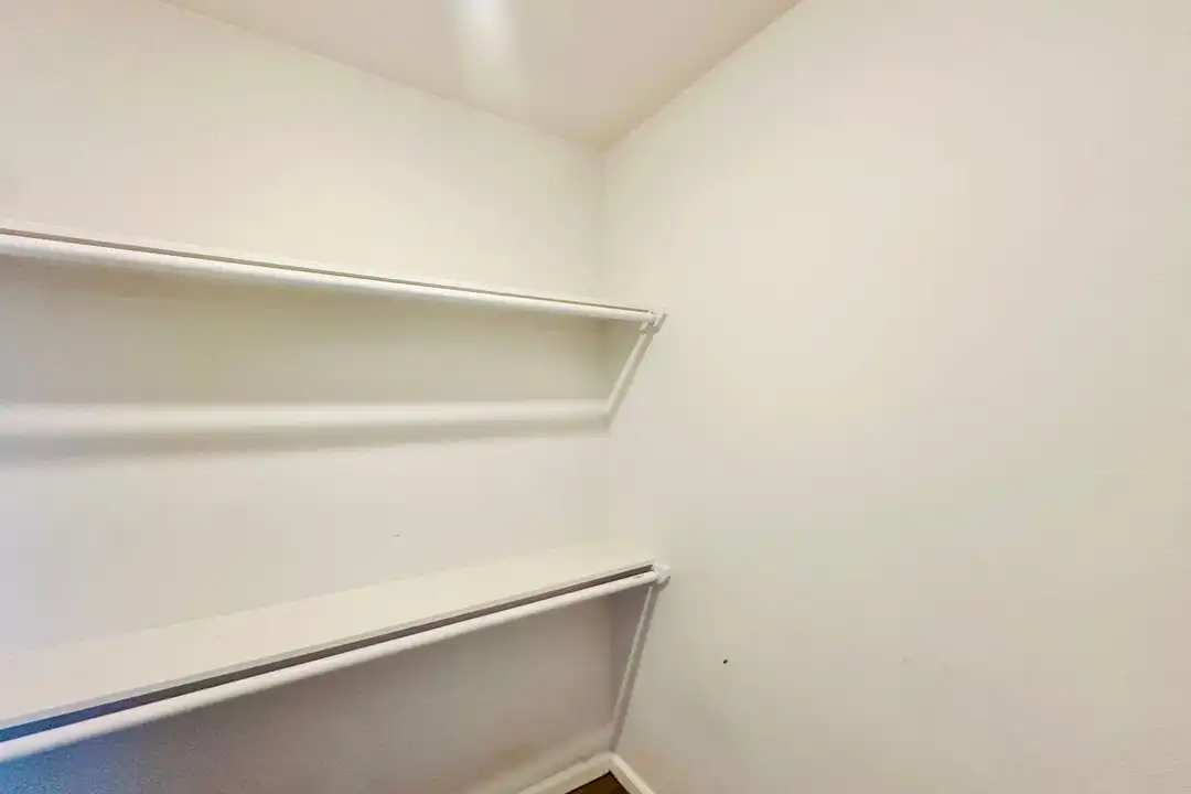 340 E 22nd St unit 340-1 - More