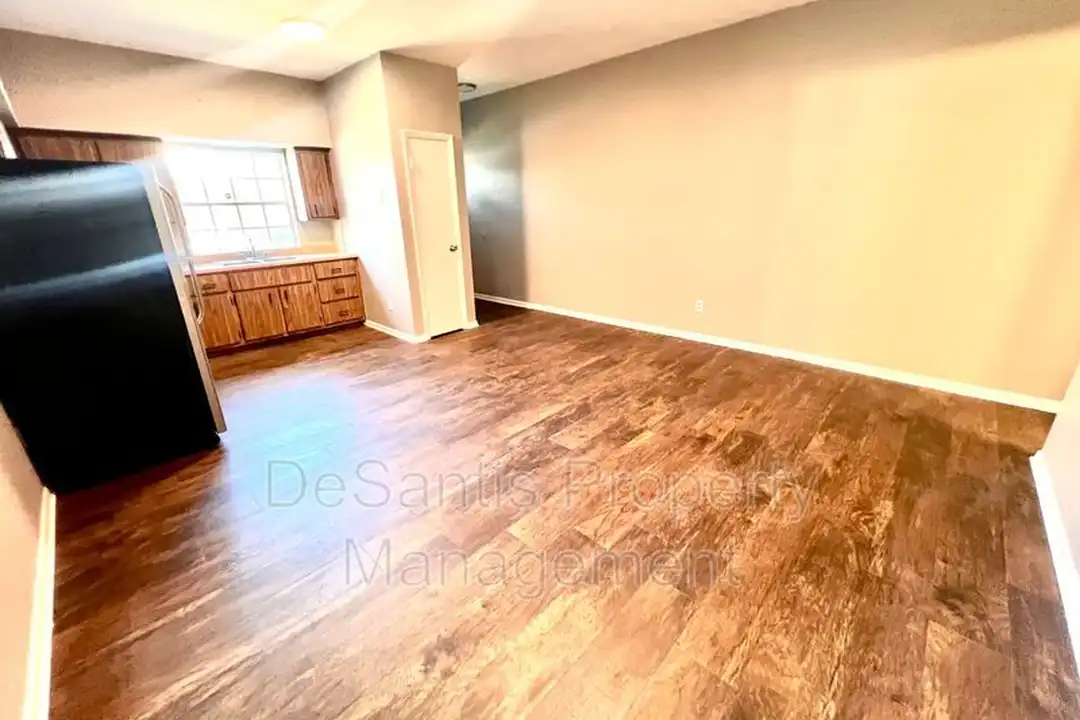 542 5th Ave unit 1 - View 4