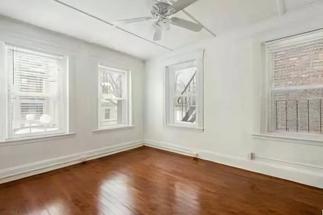 101 Westland Ave - More