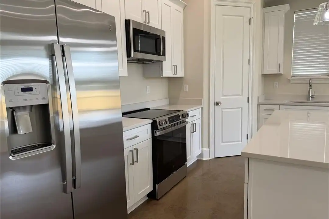 116 Berger St unit A - More