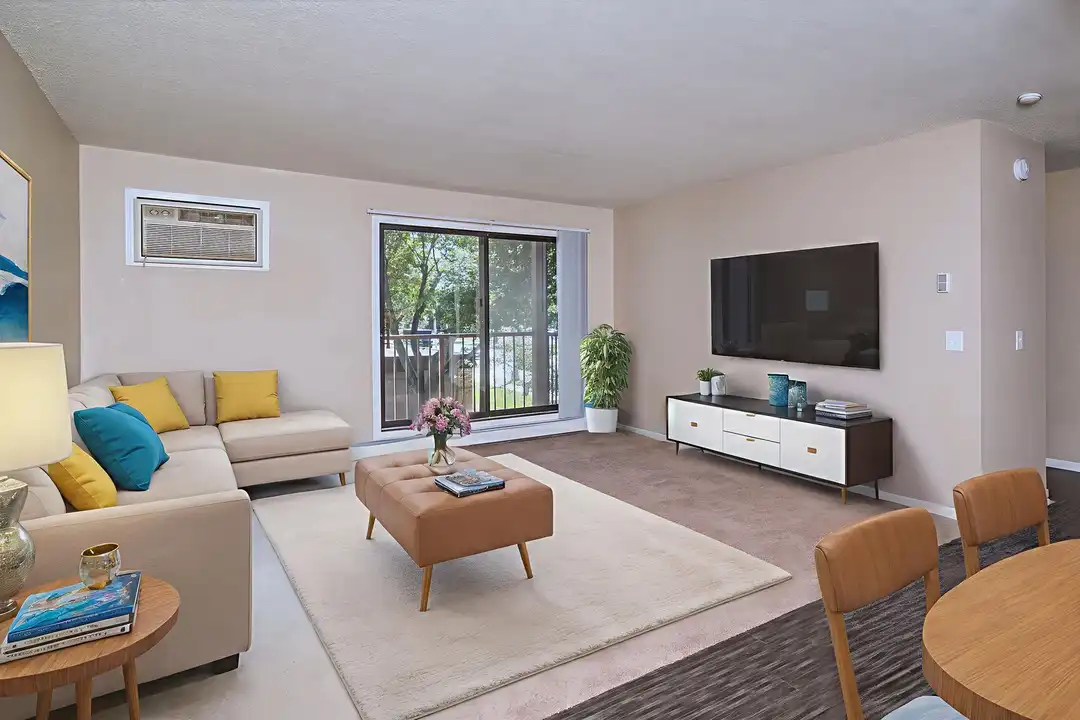 2900 S Louise Ave unit 3000-208 - View 2