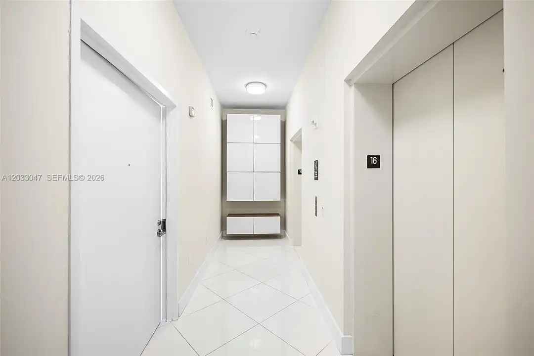 2020 N Bayshore Dr unit 1602 - View 3