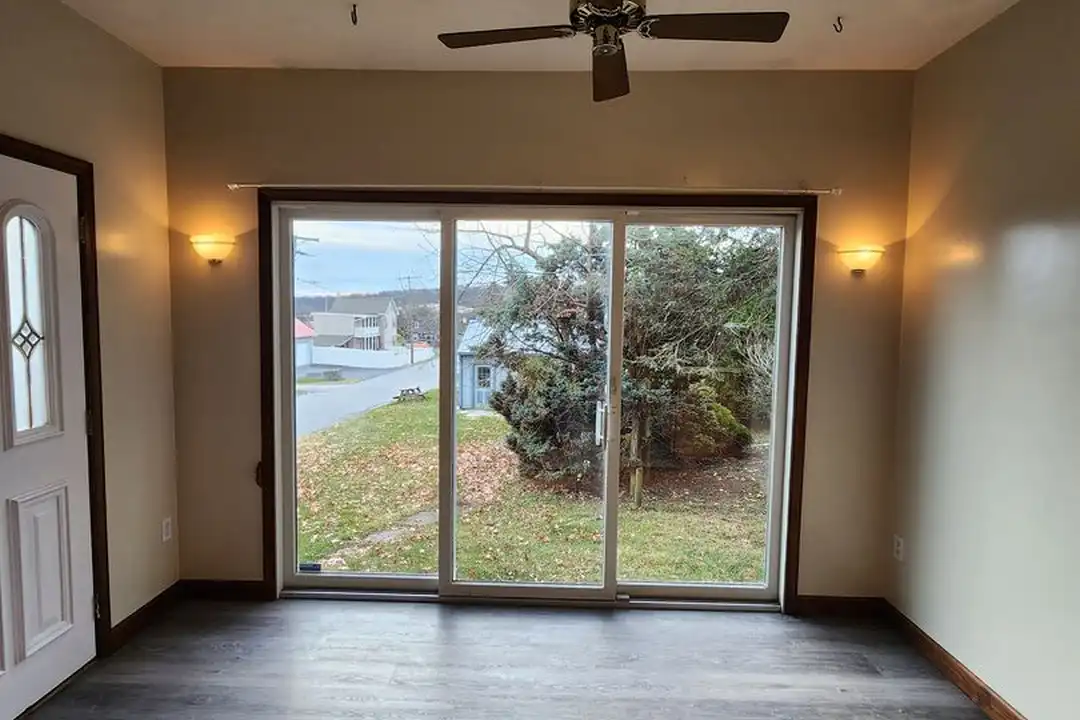 120 Cooper St - View 6