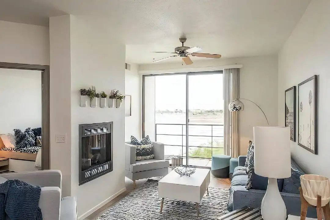 1001 E Playa Del Norte Dr - View 4