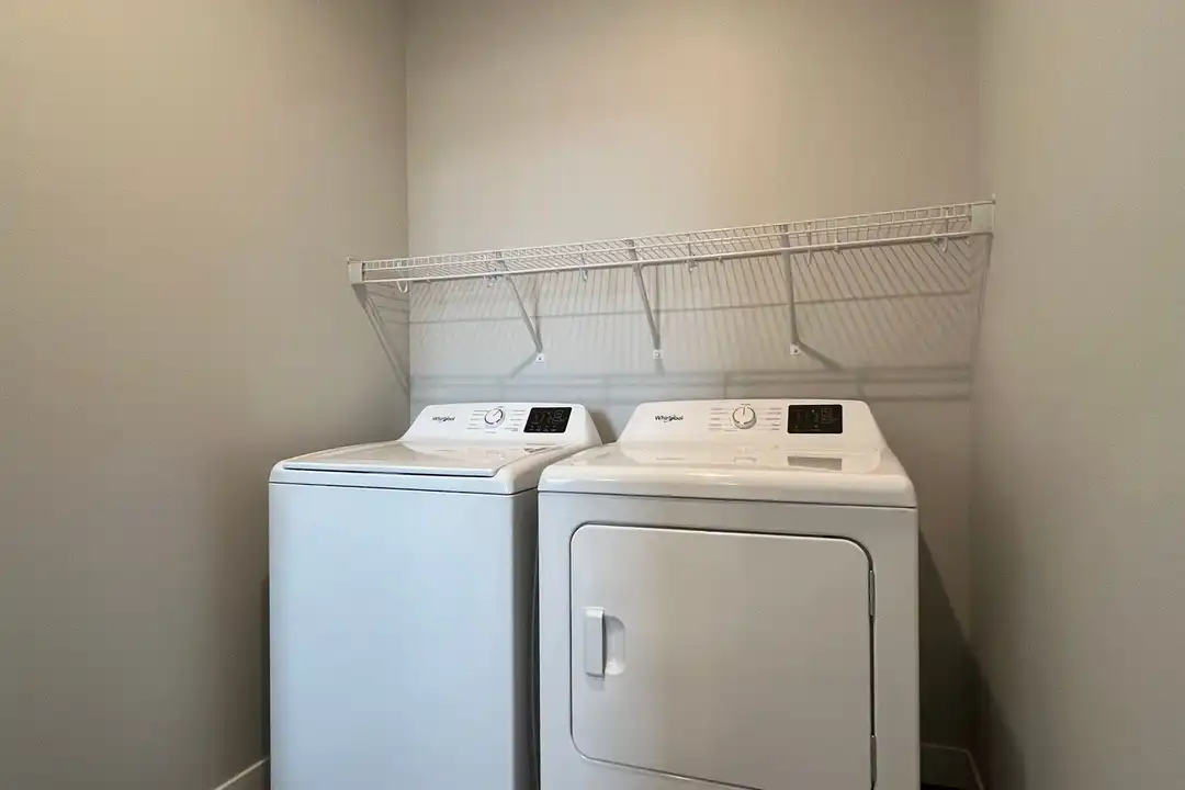 305 W Wolf River Ave unit WR 305-302 – photo 1 of 132