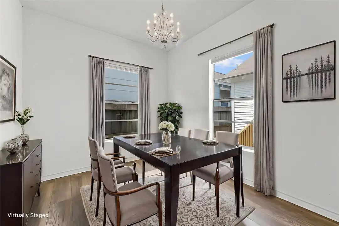 Apartment in Houston - View 3