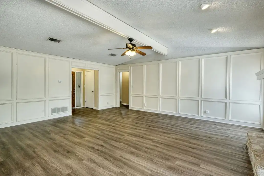 3114 Honey Tree Ln - View 2