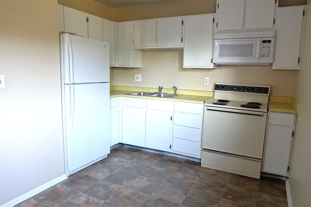 4154 W 3280 S unit 01 - View 4