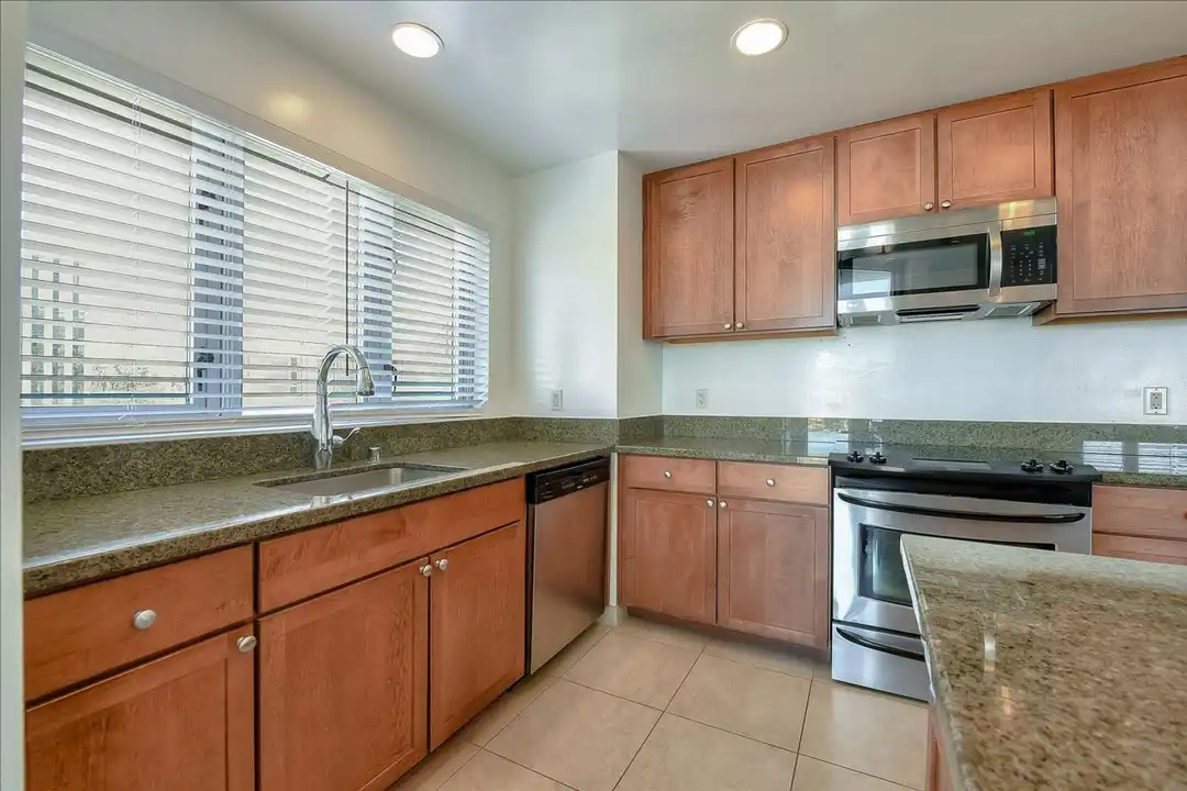 175 W St James St unit # 508 - View 6