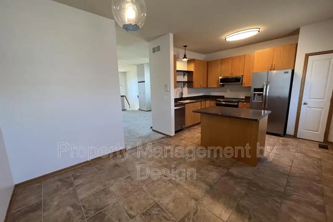 1005 NE Kamies Ln unit 1 - View 4