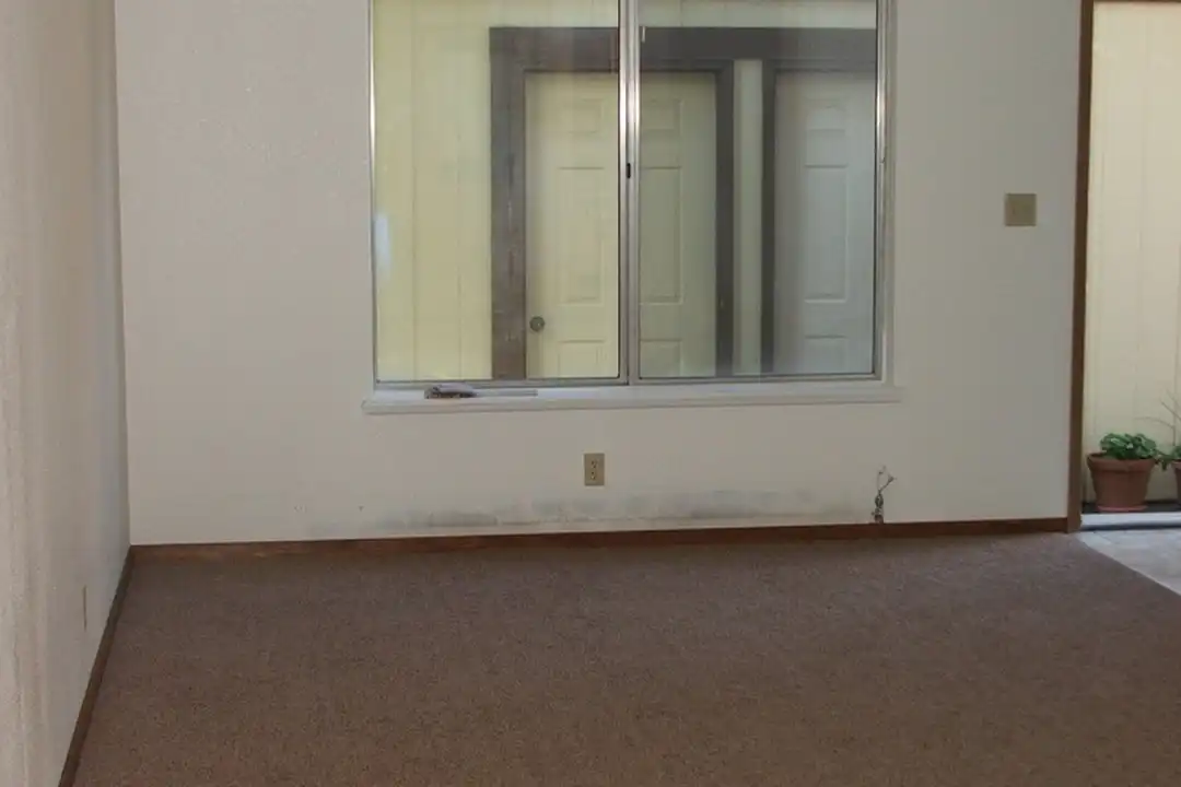 6738 W Westwood Ln - View 6