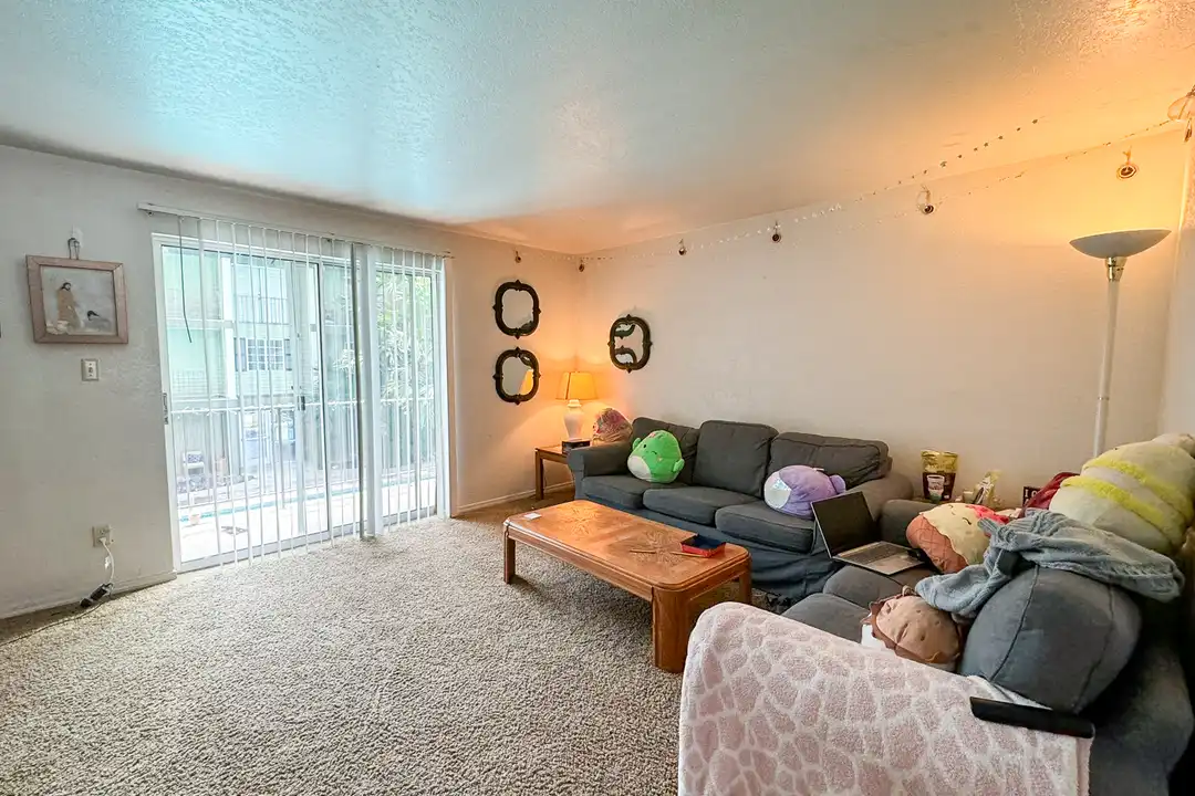 724 W 1720 N unit # 210 - View 3