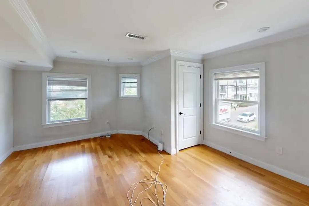 65 Gordon St - View 5