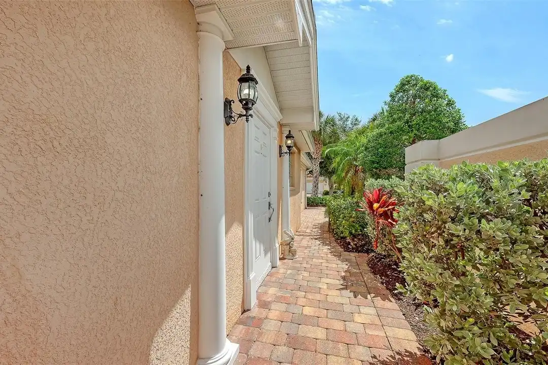 11605 Garessio Ln - View 6