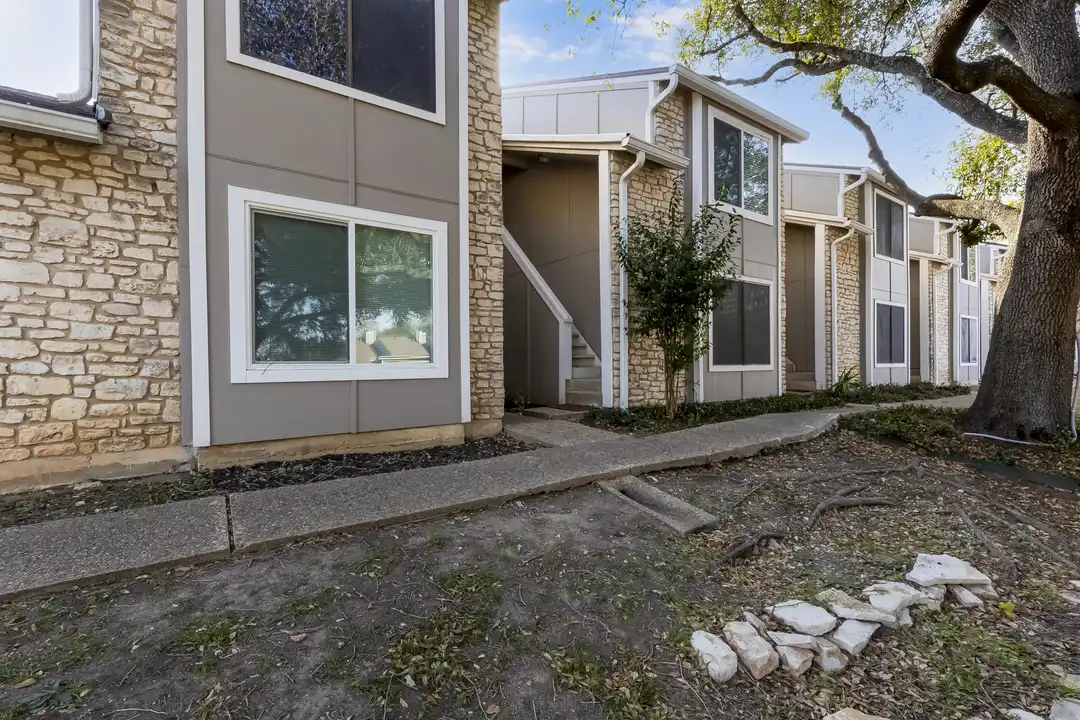 House in Austin - View 2