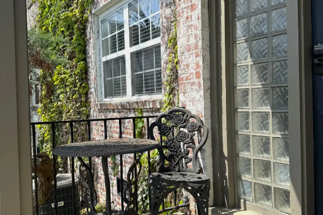 529 Whitham Ave - View 3