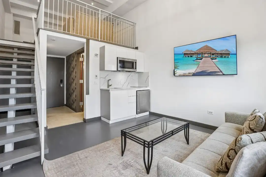 810 Broad St unit 1205 – photo 1