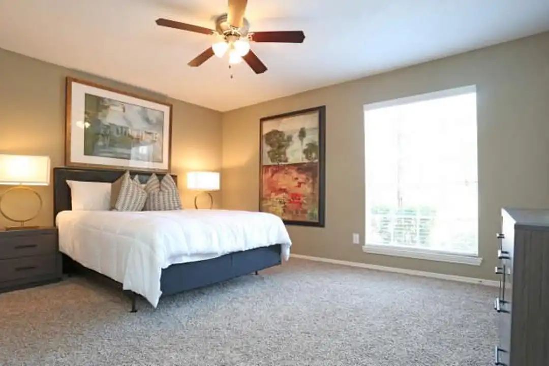 10121 Windmill Lakes Blvd unit # 209 – pohled 3