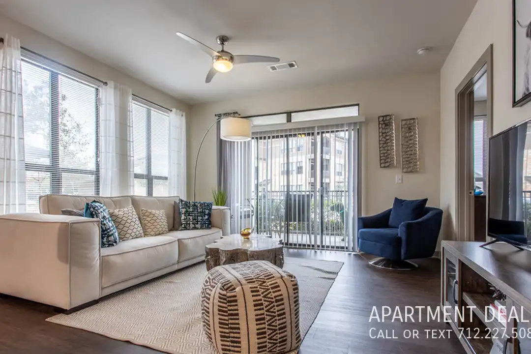 24536 Gosling Rd - View 5