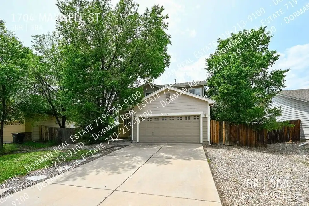 1704 Maxwell St - View 2