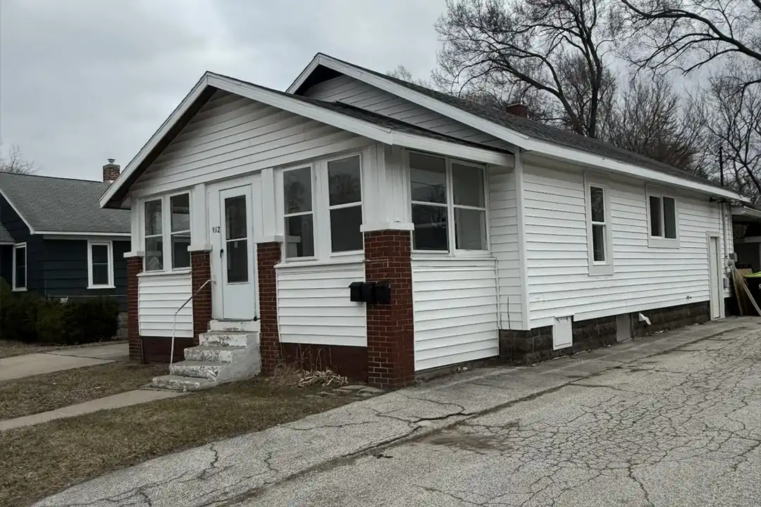 1112 Haley St unit 1 – photo 1 of 13