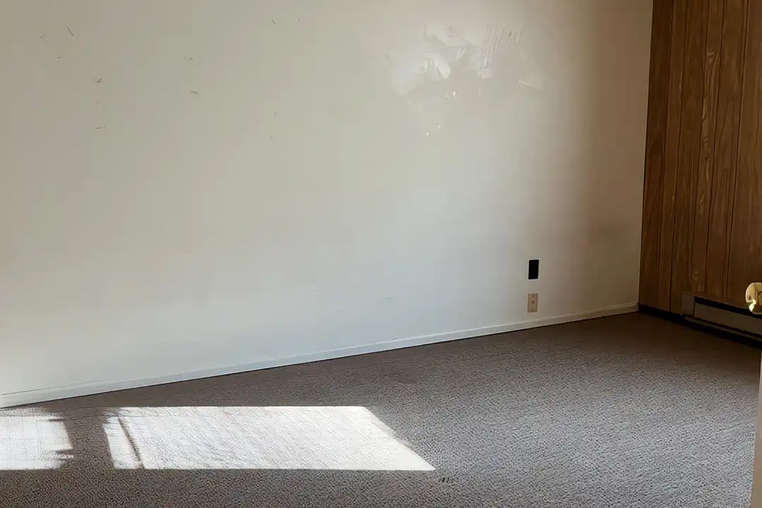 120 S McDonald St unit 118 S McDonald St - 203 – photo 1 of 11