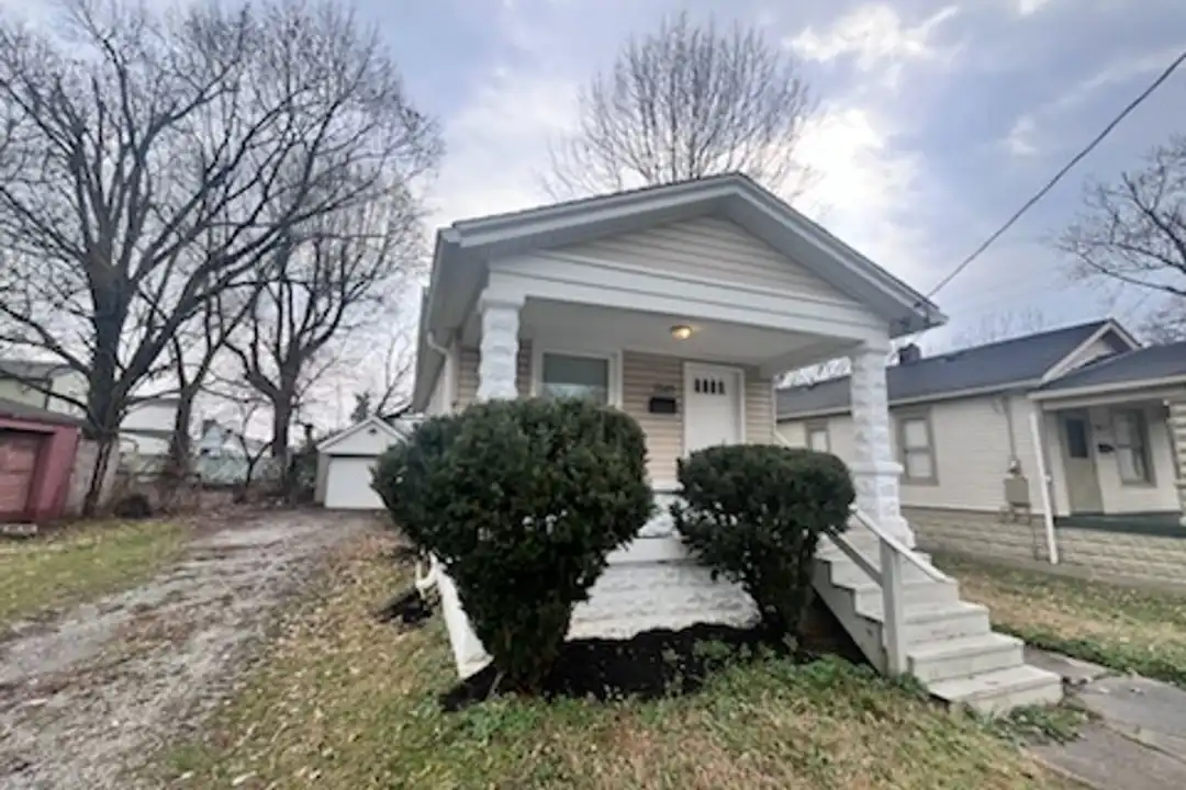 1143 Louis Coleman Jr Drive – photo 1