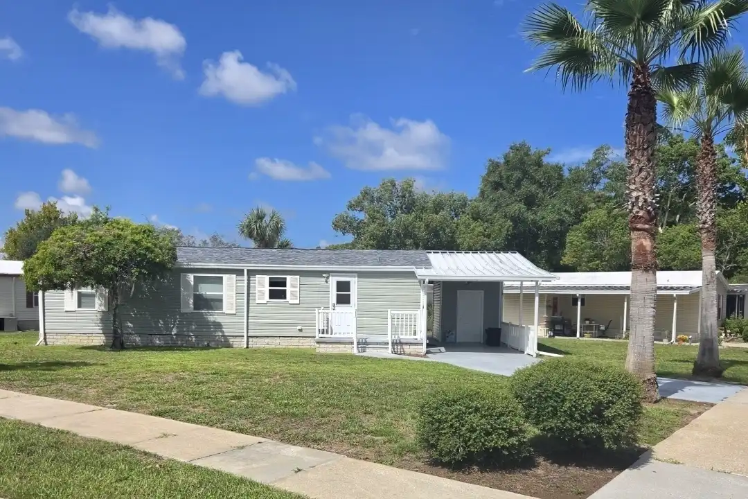 10322 Andre Blvd – photo 1 of 15