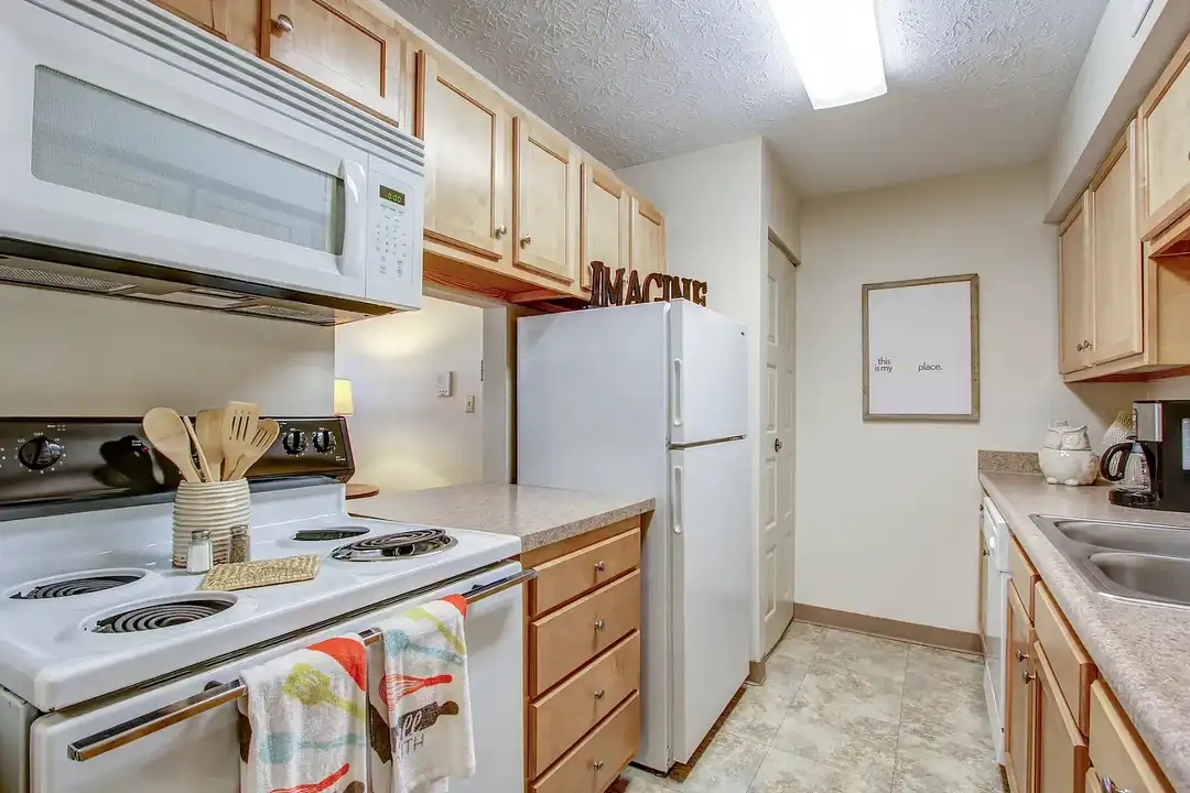 Millcreek Village apartments – photo 1