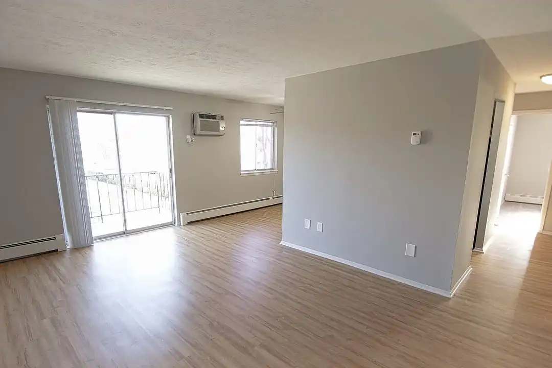 Westwood Apartments - SP Lafayette LLC – photo 1 of 46