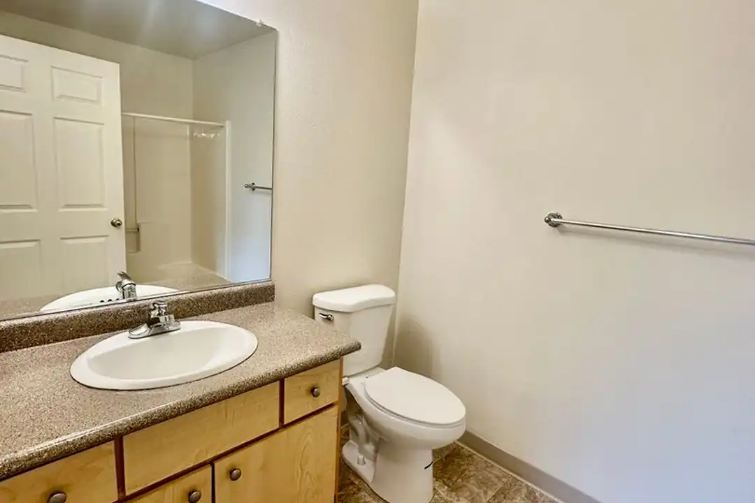 3410 SE 143rd Ave unit 14 - View 6