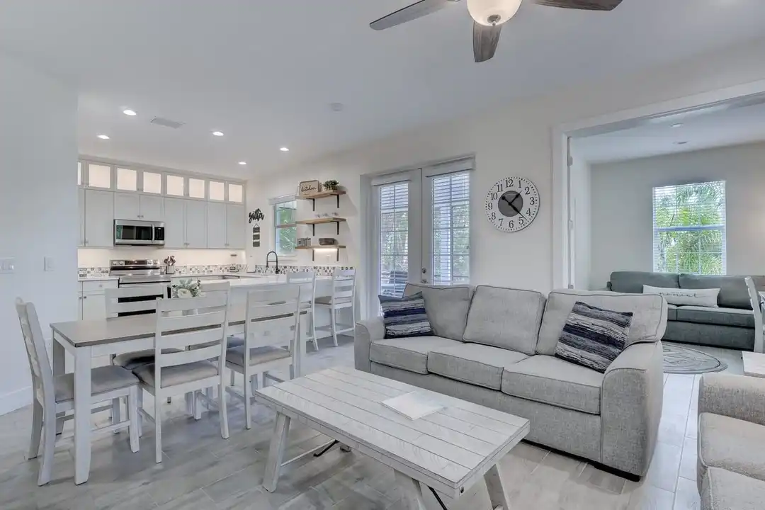 3100 Andrews Ave unit 1073507P - View 3