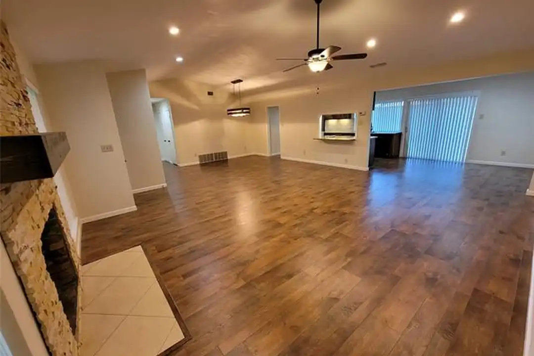 629 Perdido Dr - View 3