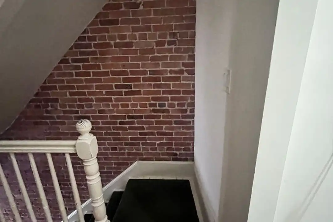 141 Highland St - View 6