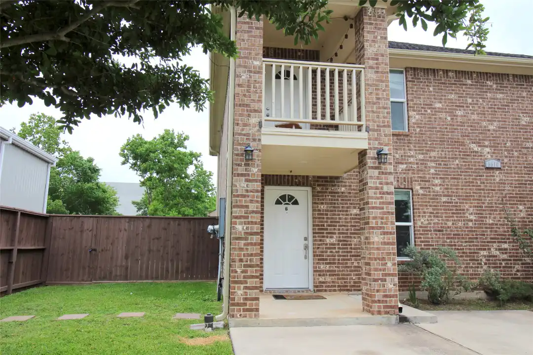 6610 Loma Vista St unit B - Поглед 3