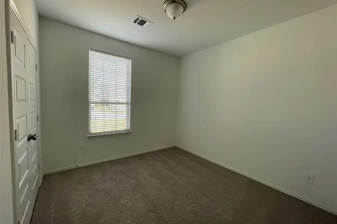 9669 Caney Trails Rd - View 4