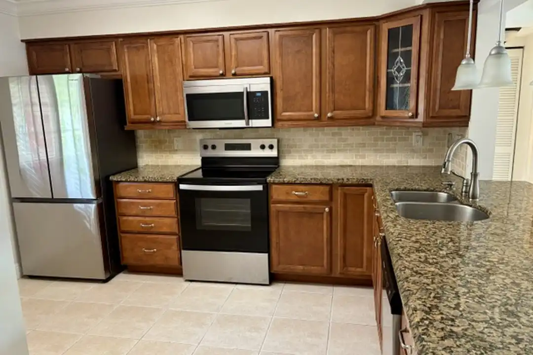4040 Crystal Lake Dr unit 101 - View 5