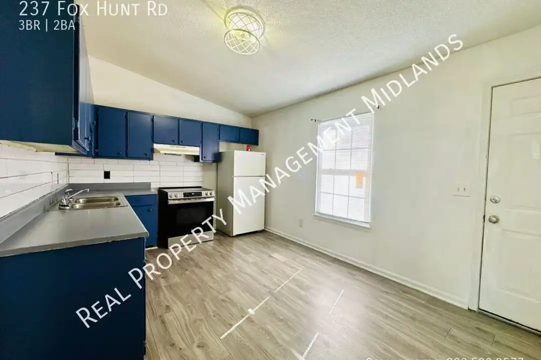 237 Foxhunt Rd - View 4