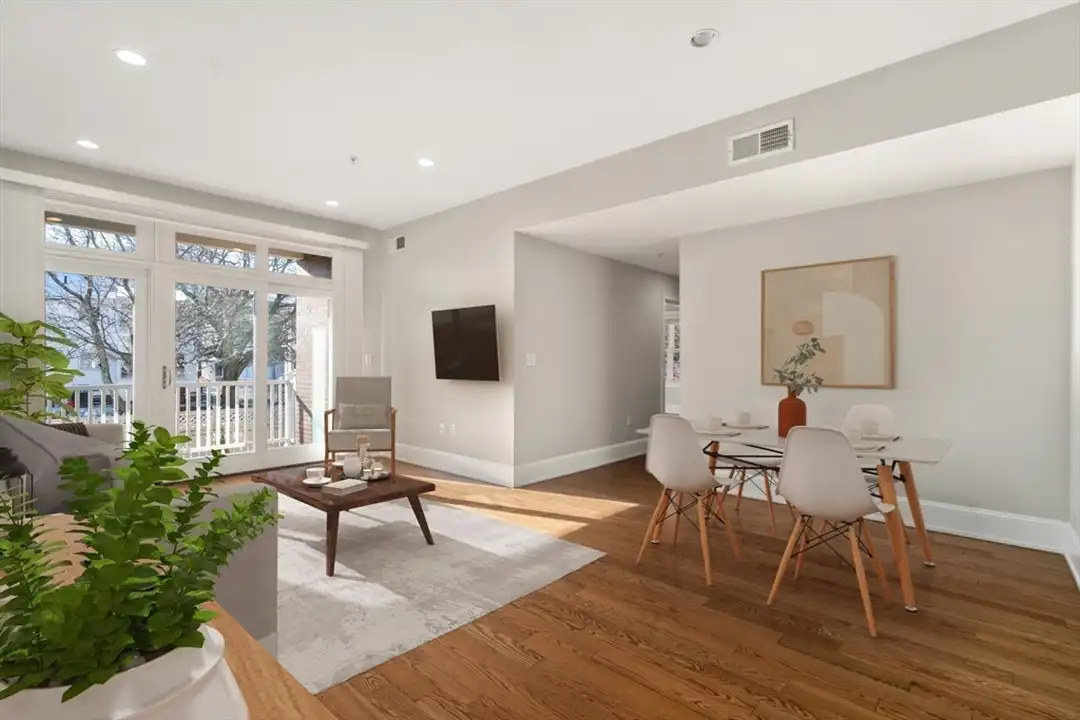 375 Market St unit 402 - Mehr