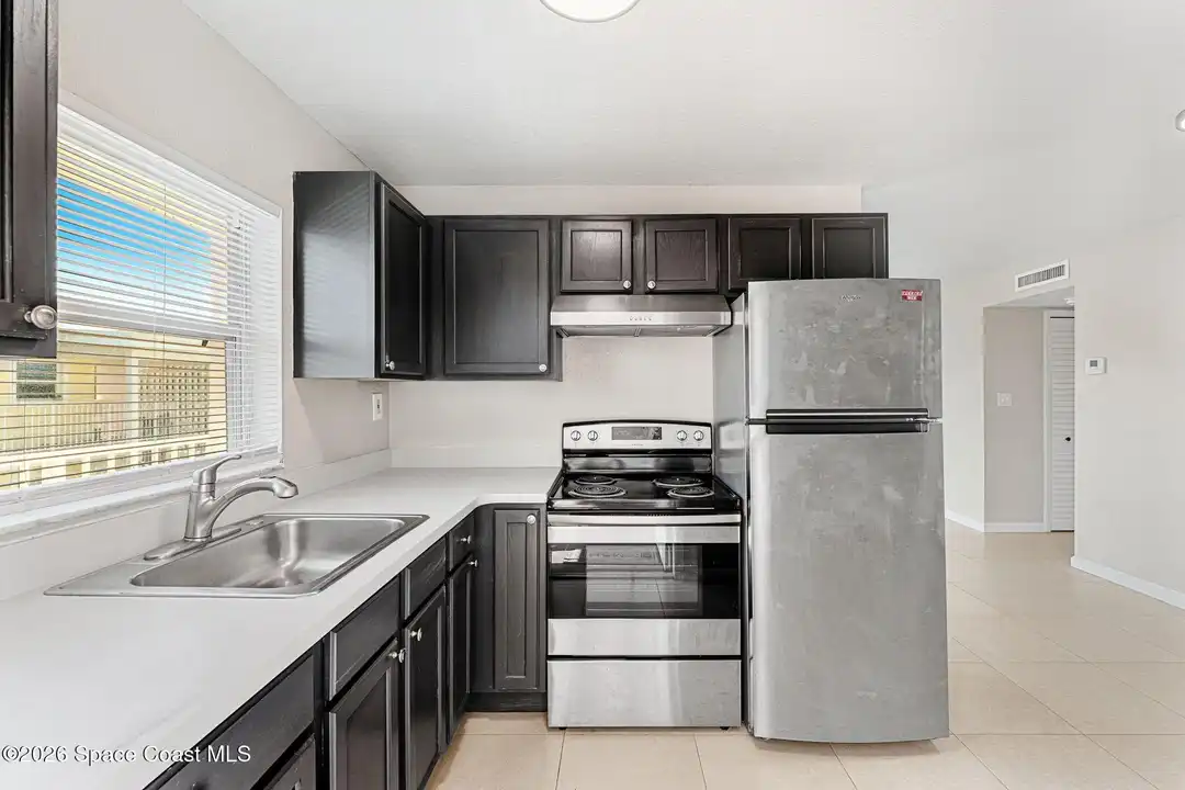 130 Roosevelt Ave #204 - View 5